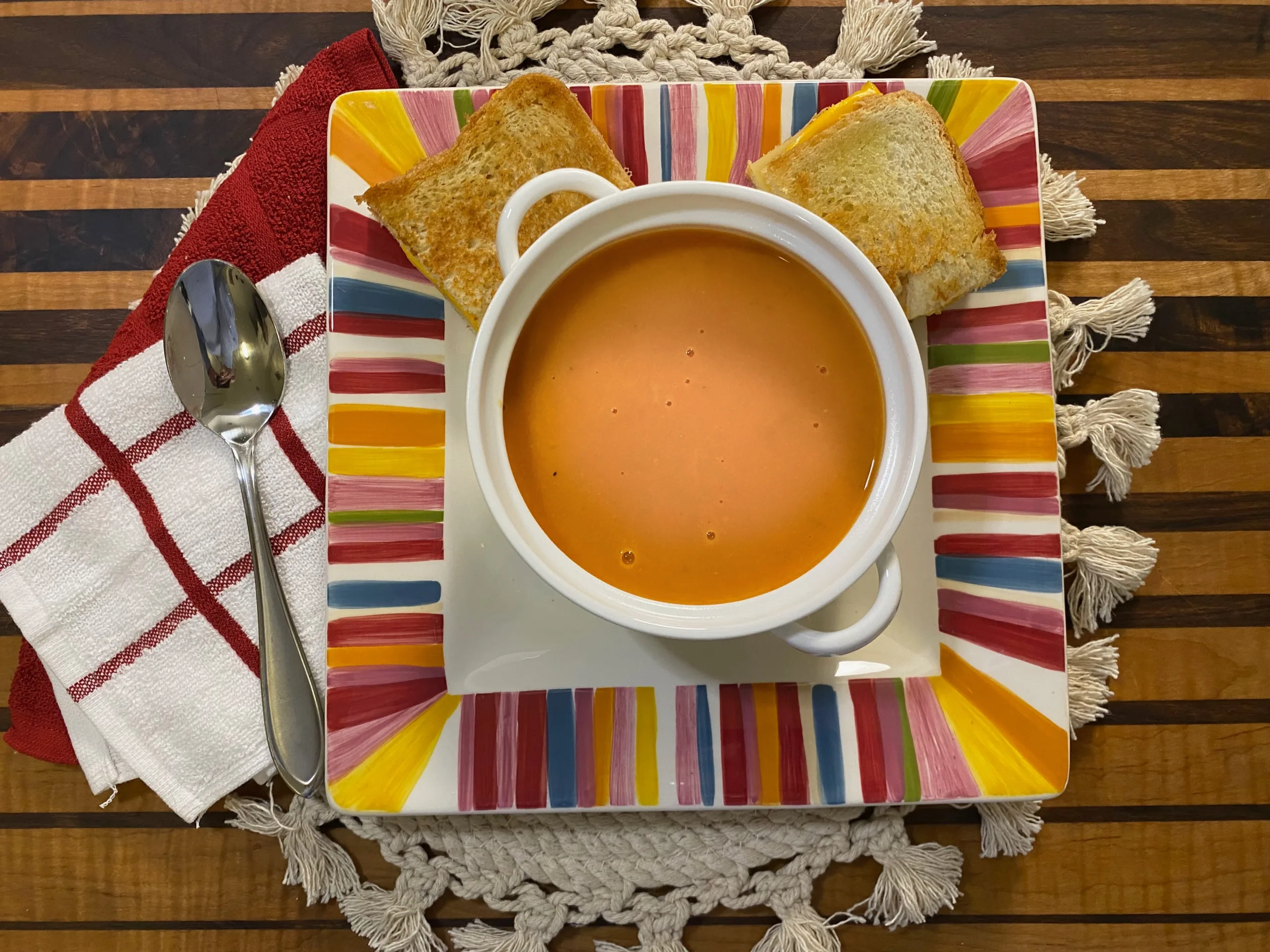 Instant Pot Tomato Soup Top View Image