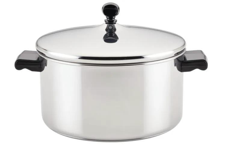 Farberware Classic Stainless Steel 6-Quart Stockpot with Lid Image