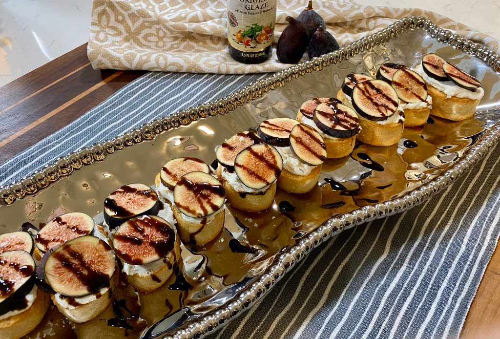 Goat Cheese and Fig Crostini Web Image